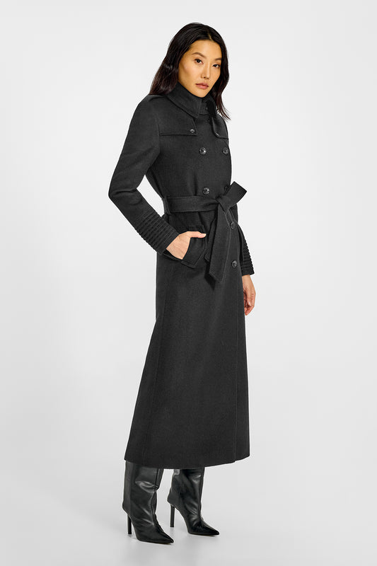Sentaler Maxi Trench Black Coat in Baby Alpaca wool. Seen from side belted on female model.