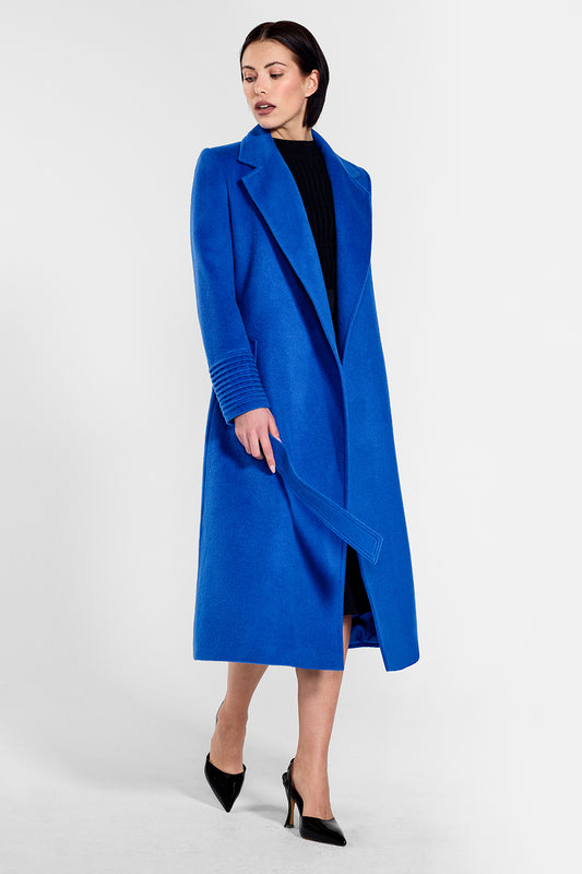Sentaler Long Notched Collar Wrap Coat crafted in Baby Alpaca wool and in Cobalt Blue. Seen from side open on female model.
