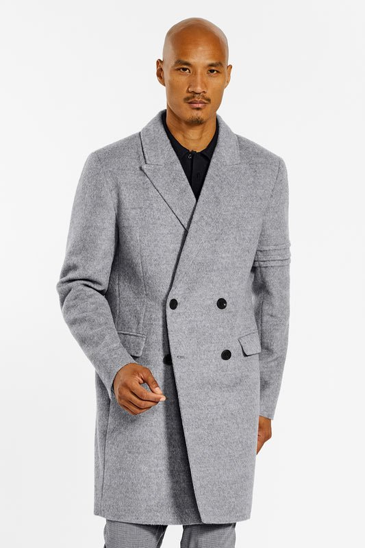Sentaler Baby Alpaca Double Breasted Shale Grey Overcoat in Technical Baby Alpaca wool. Seen from front above the knees on male model.